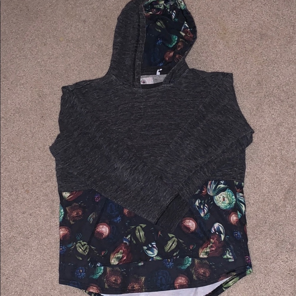 Light weight hoodie from on the byas